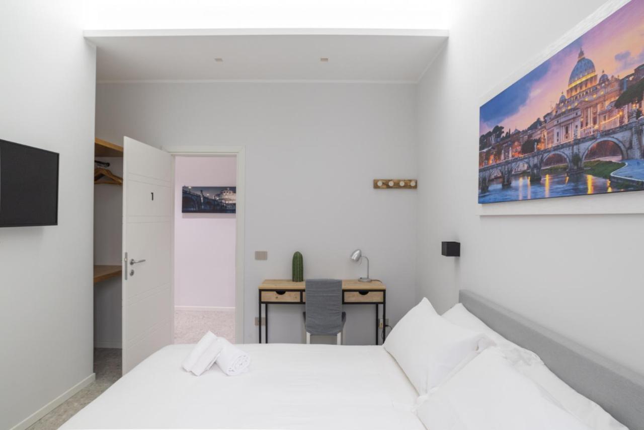 White Home Suite And Rooms Roma Exterior foto