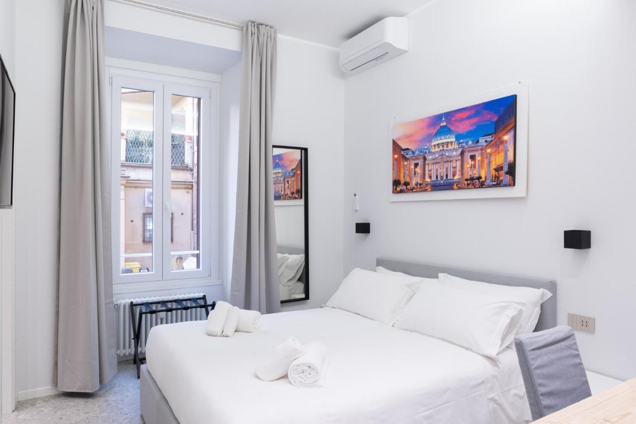 White Home Suite And Rooms Roma Exterior foto