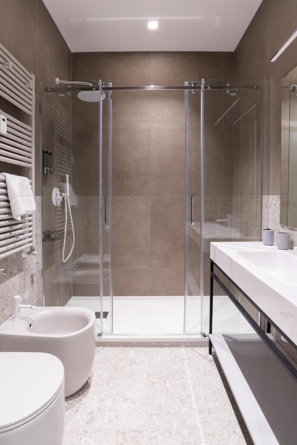 White Home Suite And Rooms Roma Exterior foto