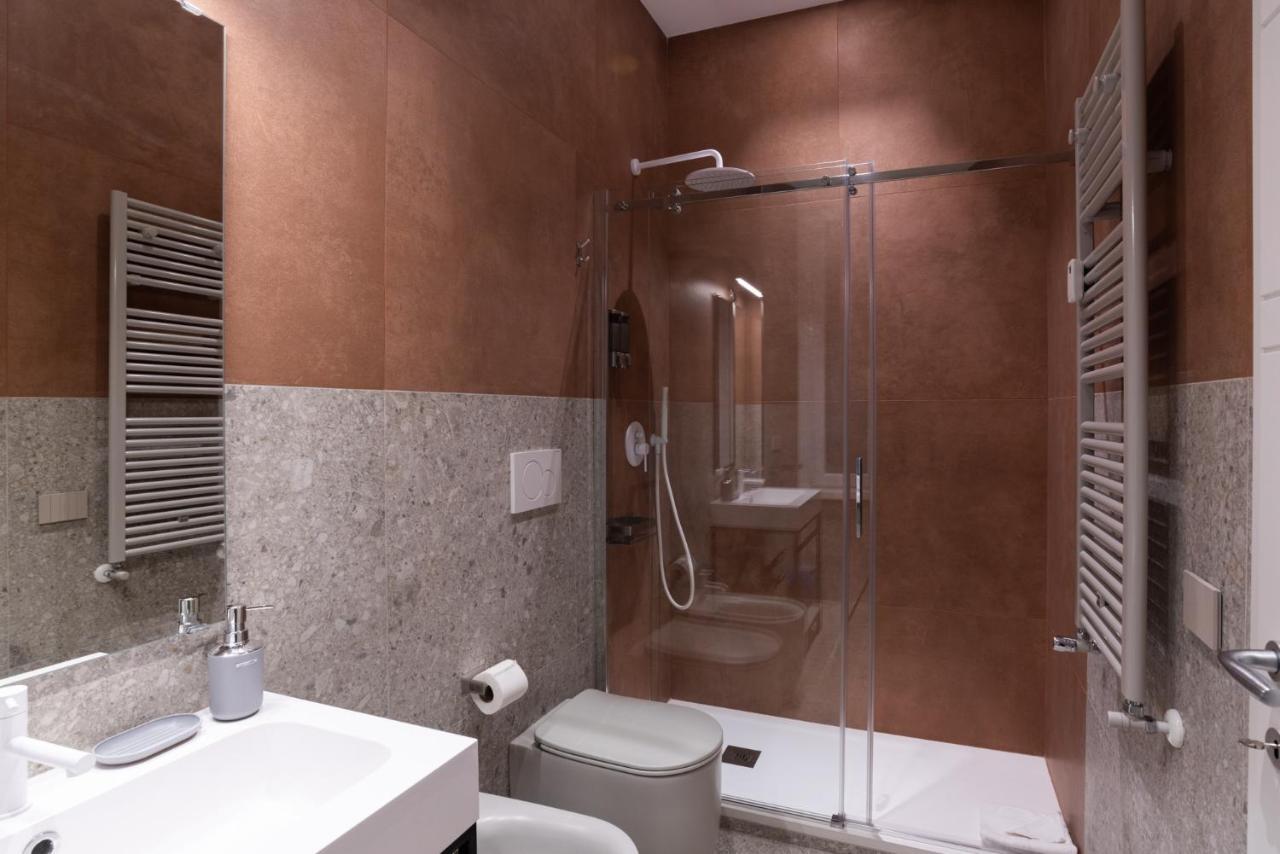 White Home Suite And Rooms Roma Exterior foto