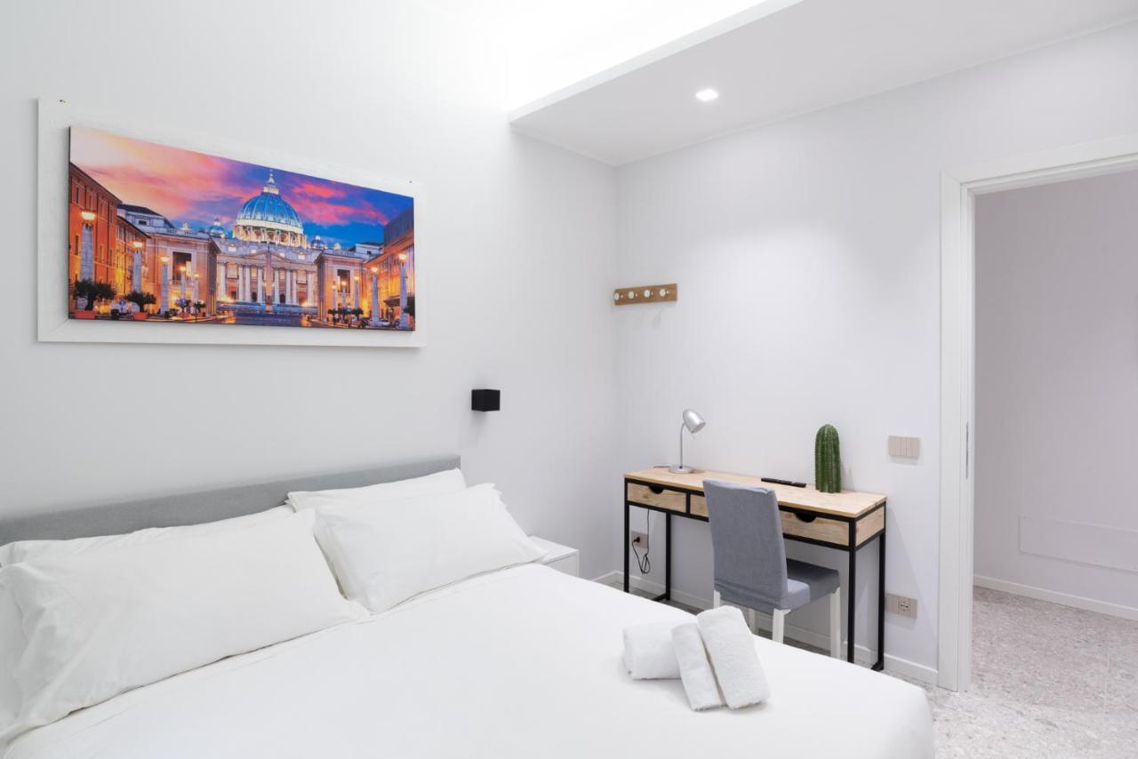 White Home Suite And Rooms Roma Exterior foto